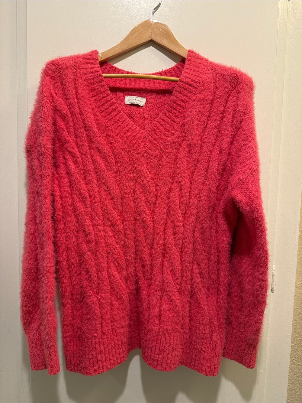 Lucky Brand Fuzzy Cable Knit V-Neck Sweater - Bright Pink